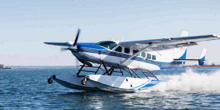 आनंदाची बातमी ! महाराष्ट्रातील ‘या’ आठ ठिकाणी सुरू होणार ‘सी-प्लेन’ सेवा?