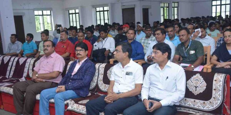 जळगावमध्ये रोजगार मेळाव्याला उमेदवारांचा उत्स्फूर्त प्रतिसाद; १७२ उमेदवारांची प्राथमिक निवड