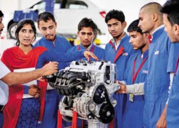 राज्यातील ७० आयटीआय संस्थांमध्ये नवीन अभ्यासक्रम; राज्य सरकारचा मोठा निर्णय !