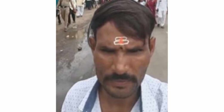 विठ्ठल रखुमाईंचं दर्शन घेऊन घरी आला, अन् मध्यरात्री तरुणाने उचललं नको ते पाऊल