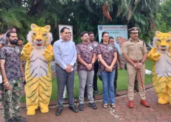 “व्याघ्र संवर्धन चळवळीची पताका घेऊन जळगाव ते पाल जनजागृती रॅलीस उत्साहात सुरुवात”