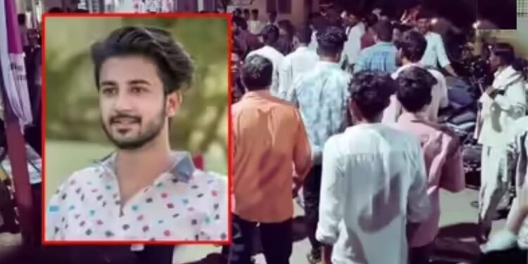 बीडमध्ये हत्याकांडाची भयंकर घटना ; पत्रकाराच्या मुलाची भरचौकात हत्या