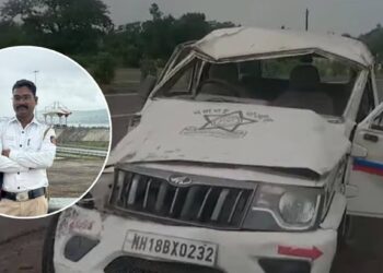 धुळ्यात पेट्रोलिंग करताना वाहनाचे टायर फुटले; पोलीस कर्मचाऱ्याचा मृत्यू, दोघांची प्रकृती गंभीर