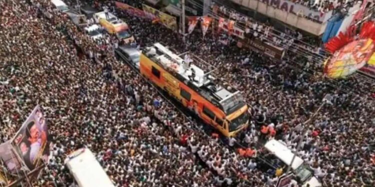तमिळनाडूमध्ये अभिनेत्याच्या रॅलीत मोठी चेंगराचेंगरी; ३९ जणांचा मृत्यू, अनेक जण जखमी