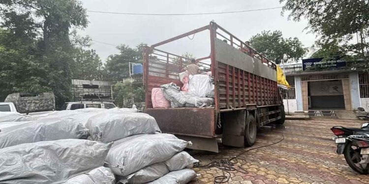 मुक्ताईनगरात तब्बल १ कोटी २ लाखांचा अवैध गुटखा जप्त