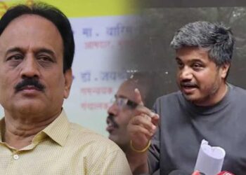 रस्ता खचला, पाहणी न करताच परतले; मंत्री महाजनांना रोहित पवारांनी सुनावलं, म्हणाले..