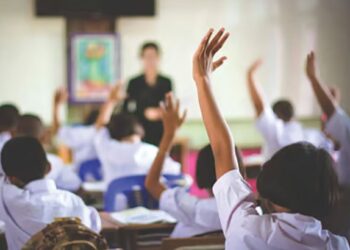 जळगाव जिल्ह्यातील ‘या’ शाळेची मान्यता रद्द..