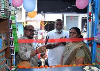 “बचत गटाच्या महिलांनो, मी तुमच्या पाठीशी खंबीरपणे उभा आहे” – पालकमंत्री गुलाबराव पाटील