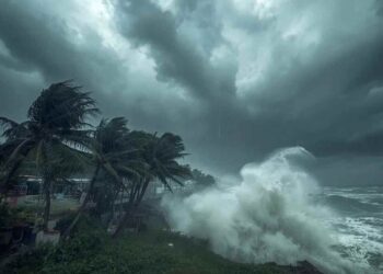 मोंथा चक्रीवादळामुळे महाराष्ट्रावर अस्मानी संकट, आज या जिल्ह्यांना अलर्ट