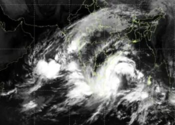 सावधान, मोंथा चक्रीवादळ येतंय! महाराष्ट्रातील या जिल्ह्यांना पावसाचा इशारा