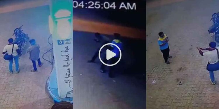 पिस्तुलाचा धाक दाखवत पेट्रोल पंपावर दरोडा, धुळ्यातील धक्कादायक घटना CCTV मध्येकैद