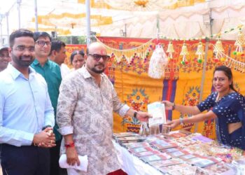 बचतगटांच्या माध्यमातून महिलांना आर्थिक सबलीकरणाचा हातभार – पालकमंत्री गुलाबराव पाटील