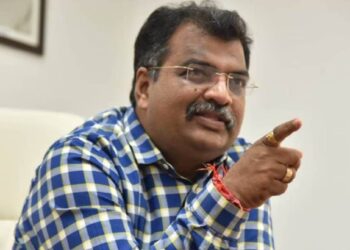 2 डिसेंबरपर्यंत मला युती टिकवायची आहे ; जळगावमध्ये भाजप प्रदेशाध्यक्षांच्या वक्तव्यानं खळबळ