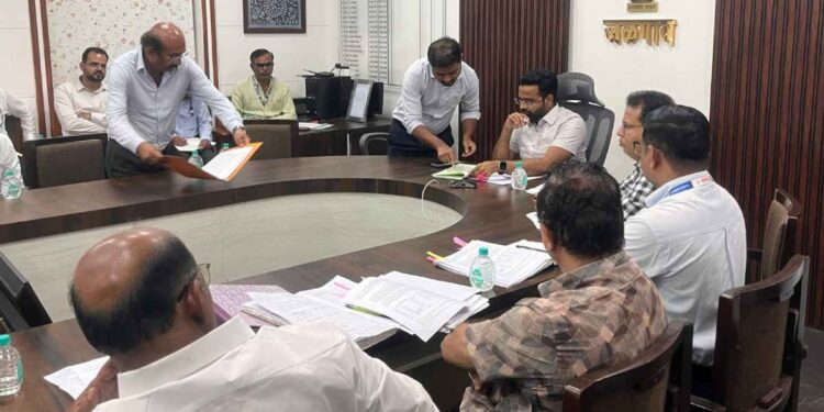 माथाडी कामगारांना प्रवेश नाकारल्याप्रकरणी जिल्हाधिकाऱ्यांकडून तातडीची कार्यवाही