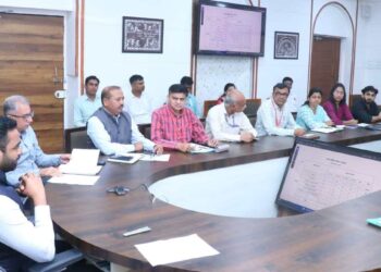 जल जीवन मिशन अंतर्गत पाणीपुरवठा योजनांची जिल्हास्तरीय आढावा बैठक संपन्न