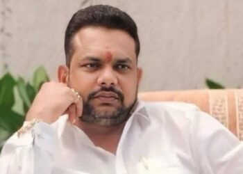 जळगावात अजित पवार गटाचे महानगराध्यक्ष अभिषेक पाटलांचा तडकाफडकी राजीनामा