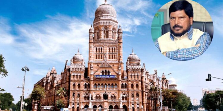 मुंबई महापालिकेत महायुतीत फूट; रामदास आठवलेंच्या आरपीआयकडून ३९ उमेदवार जाहीर