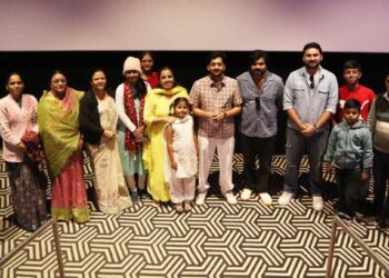 जळगाव मनपा शाळेतील विद्यार्थ्यांनी लुटला ‘क्रांतिज्योती विद्यालय मराठी माध्यम’ चित्रपटाचा आनंद