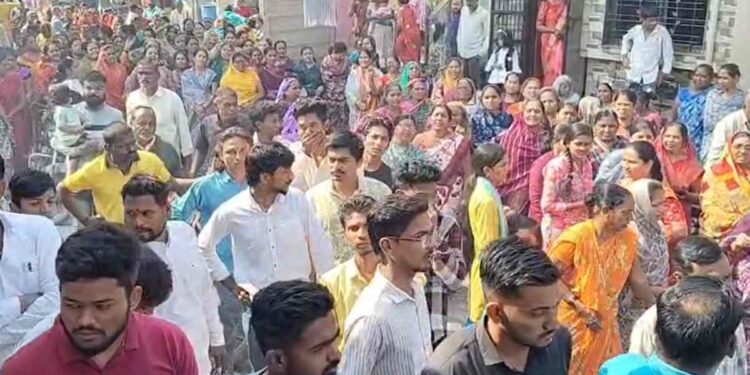 जळगावात पराभवानंतरही अपक्ष उमेदवाराची आभार रॅली