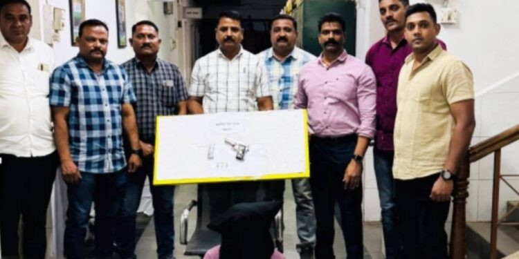 जळगावात अवैध शस्त्रासह तरुणाला अटक ; एलसीबीची कारवाई