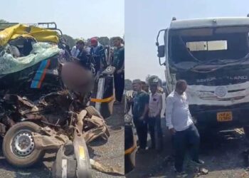 सिमेंट मिक्सरची इको कारला जोरदार धडक; भीषण अपघातात ८ जण जागीच ठार