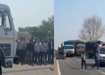 धुळ्यात भीषण अपघात; डंपरखाली चिरडून तिघांचा जागीच मृत्यू