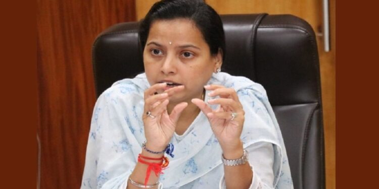 राज्याच्या महिला व बाल विकास विभागामध्ये तब्बल ८,६६९ पदांसाठी भरती होणार