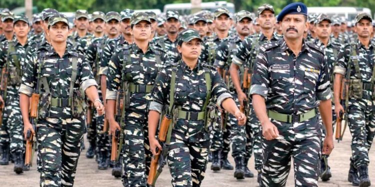 सीआरपीएफमध्ये बंपर भरती! ९,१९५ पदांसाठी दहावी पास उमेदवारांना संधी