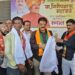 मंत्री गिरीश महाजनांच्या वाढदिवसानिमित्त आ.राजू मामा भोळे यांच्या हस्ते कामगारांना रुमालांचे वितरण