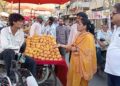 जळगावात प्लास्टिक विक्रेत्यांवर मनपाचा सर्जिकल स्ट्राईक; महापौर स्वतः मैदानात, दुकानांना मोठा दंड!