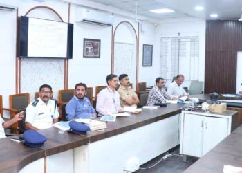 आगामी मान्सून काळात आपत्ती व्यवस्थापनासाठी सर्व यंत्रणांनी सज्ज राहावे – जिल्हाधिकारी रोहन घुगे