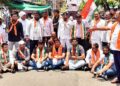 NEET परीक्षा पेपरफुटीच्या निषेधार्थ जळगावात महाविकास आघाडीचे तीव्र आंदोलन