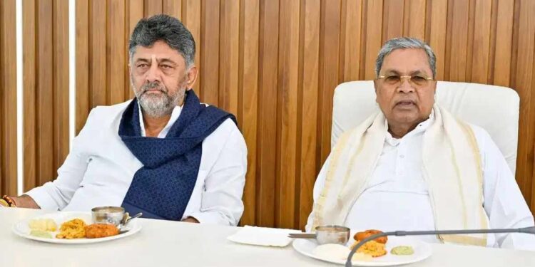 कर्नाटकात महा-उलटफेर! मुख्यमंत्री सिद्धरामय्यांचा राजीनामा, आता नवीन सीएम कोण?