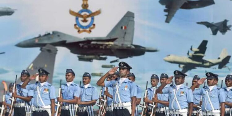 भारतीय हवाई दलात विविध पदांची भरती; 10वी-12वी उत्तीर्णांना संधी, असा करा अर्ज?
