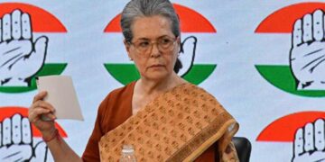 मोठी बातमी! काँग्रेस नेत्या अध्यक्षा सोनिया गांधी रुग्णालयात दाखल; काय आहे तब्येतीचे अपडेट? वाचा..