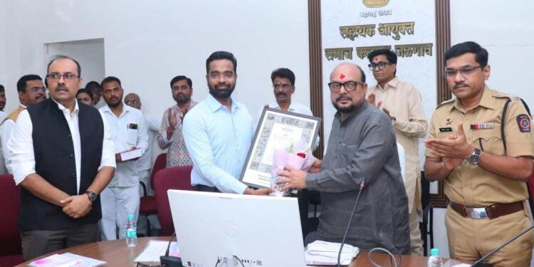 शाहू महाराजांचा विचार म्हणजे सामाजिक न्यायाचा दीपस्तंभ – पालकमंत्री गुलाबराव पाटील