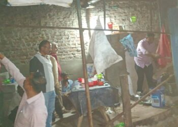 जळगाव पोलिसांचा अवैध धंद्यांवर दणका; दारूबंदी कायद्यांतर्गत १२ गुन्हे, ६.५२ लाखांचा मुद्देमाल जप्त