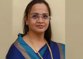 जळगावात महायुतीची धाकधूक वाढली! गिरीश महाजनांच्या दाव्यानंतर बंडखोर रेश्मा काळे ‘नॉट रिचेबल’