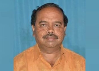 अनुसूचित जातींमध्ये फूट पाडण्याच्या राजकारणापासून सावध राहा : प्रा. गौतम निकम