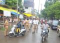 जळगावात महाविद्यालय परिसरात वाहतूक पोलिसांची धडक कारवाई