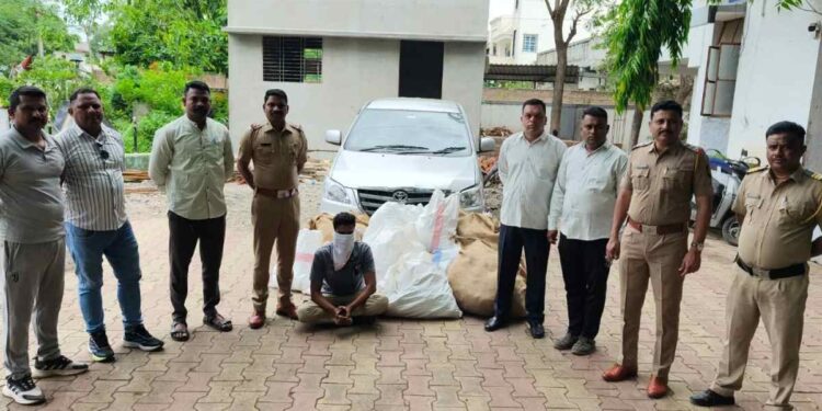 वरणगाव पोलिसांनी प्रतिबंधित गुटखा तस्करी उधळली, ५.१७ लाखांचा मुद्देमाल जप्त