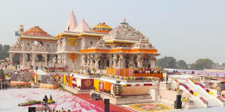 अयोध्येतील राम मंदिरातील चोरी प्रकरणात धक्कादायक खुलासा; दानपेटीतील चोरीचा पैसा थेट..
