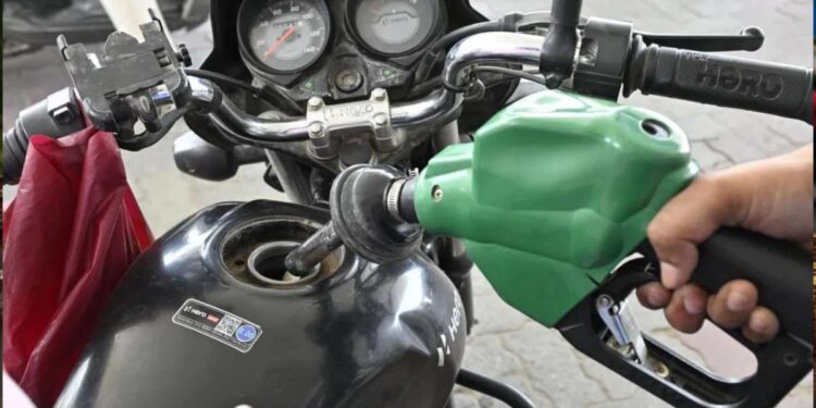 E20 इंधनावर केंद्र सरकारचा अत्यंत मोठा दावा..