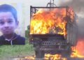 जळगाव ममुराबाद रस्त्यावर ट्रकने मुलाला चिरडले ! संतप्त जमावाने पेटवला ट्रक
