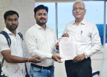 पीएच.डी. संशोधक विद्यार्थ्यांच्या मागण्यांसाठी विद्यापीठाला निवेदन