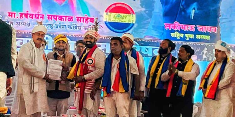 रामदास पावरा यांची आदिवासी विकास परिषदेच्या प्रदेश युवा उपाध्यक्षपदी निवड