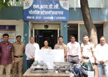 बॅटरी कंपनीतील चोरीचा पर्दाफाश; सहा जण जेरबंद, १ लाख २७ हजारांचा मुद्देमाल जप्त
