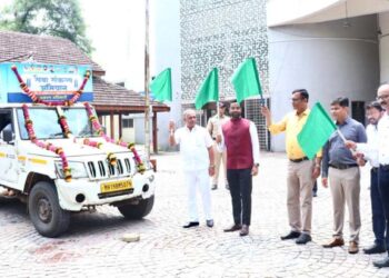 जळगावात सेवा संकल्प अभियानाच्या चित्ररथाचा शुभारंभ