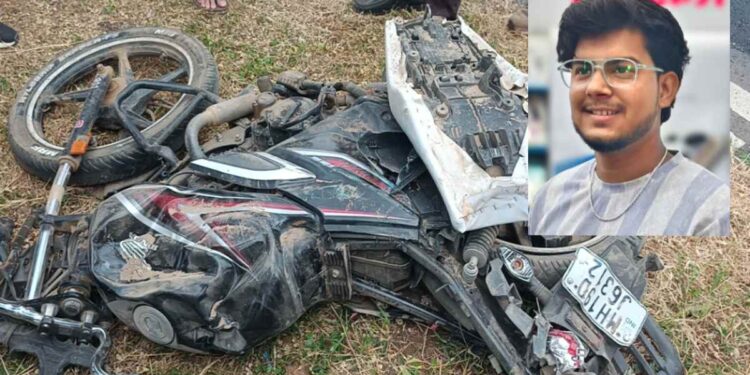 पाळधीजवळ भीषण अपघात; कंटेनर अंगावर पडल्याने दुचाकीस्वार तरुणाचा मृत्यू