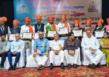 विद्यार्थ्यांच्या आयुष्याला दिशा देणारे ‘जीवनाचे दीपस्तंभ’ बनावे — पालकमंत्री गुलाबराव पाटील